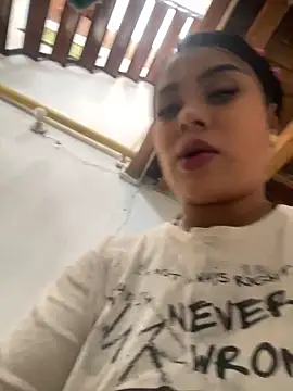 Snapshot of Emma_Brown_12 chatting on 01/16/26, 08:46 Emma Brown 12 online show from 01/16/26, 08:46