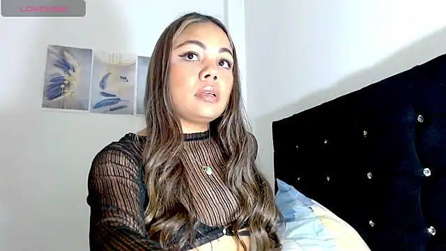 Kylie loveee online show from 03/30/26, 11:50