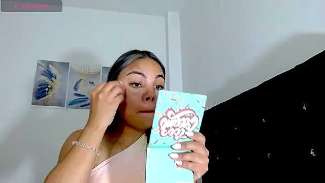 Kylie loveee online show from 02/28/26, 09:58