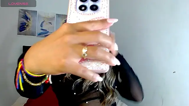 Kylie loveee online show from 07/13/26, 10:20