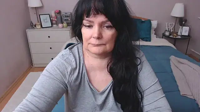 LeveMe2Nightt online show from 12/22/25, 01:11