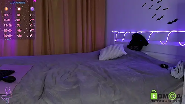  sweet baby  online show from 10/31/25, 10:38