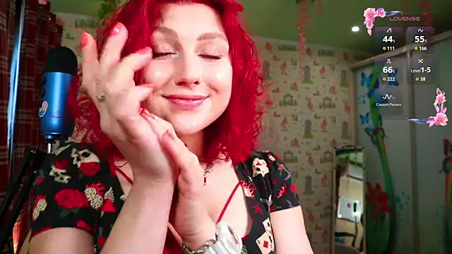 SmokyRose online show from 04/15/26, 10:21