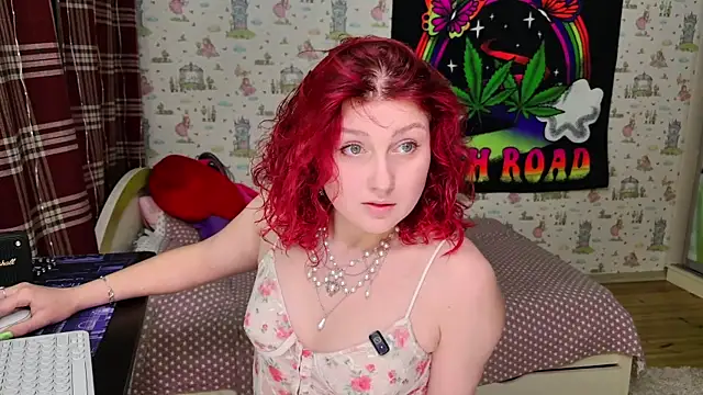 Snapshot of SmokyRose chatting on 06/01/26, 10:37 SmokyRose online show from 06/01/26, 10:37