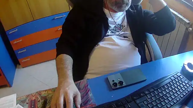 Tango128 online show from 04/21/26, 08:32