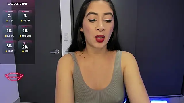 Snapshot of MeganWhite3 chatting on 09/12/25, 04:56 MeganWhite3 online show from 09/12/25, 04:56