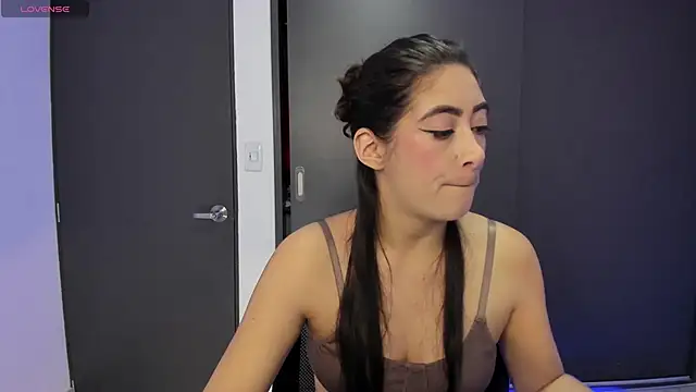 MeganWhite3 online show from 10/24/25, 02:54