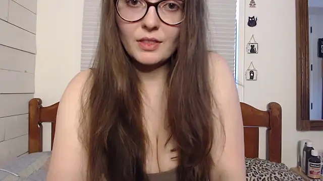 Snapshot of ananattania chatting on 06/27/26, 12:16 ananattania online show from 06/27/26, 12:16