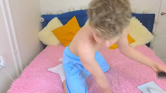 LandelRay online show from 09/22/25, 05:13