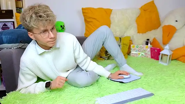 LandelRay online show from 03/31/26, 08:33