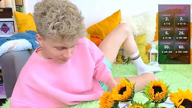 LandelRay online show from 03/23/26, 08:36