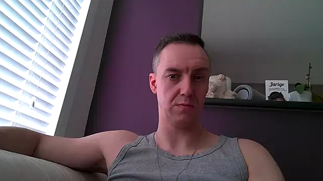 ploki2180 online show from 03/15/25, 11:19