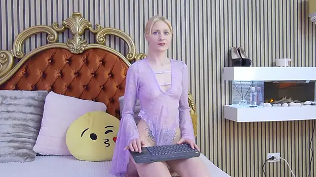 SiennaShapiro online show from 01/17/26, 02:31