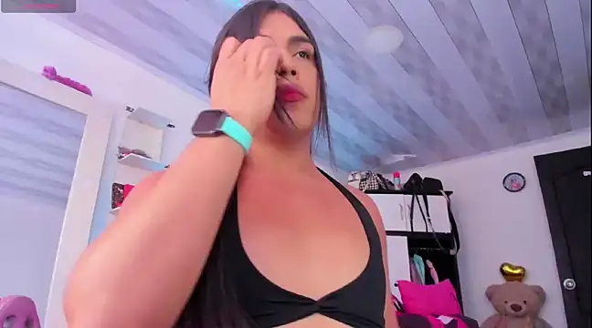 briitany hot online show from 03/20/25, 07:04