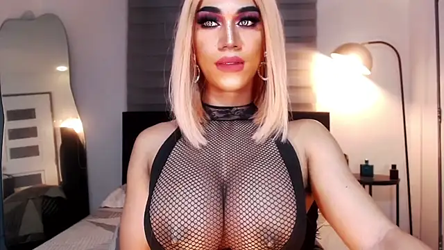 MassiveCockxMistress online show from 12/24/24, 09:33