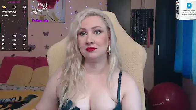 MissLexyGold online show from 09/25/25, 12:33