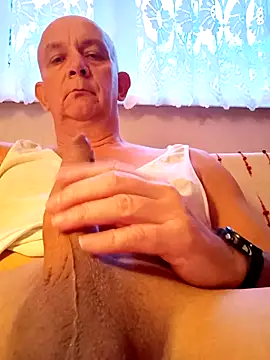 Snapshot of bigcock_marusz chatting on 01/20/25, 02:57 bigcock marusz online show from 01/20/25, 02:57