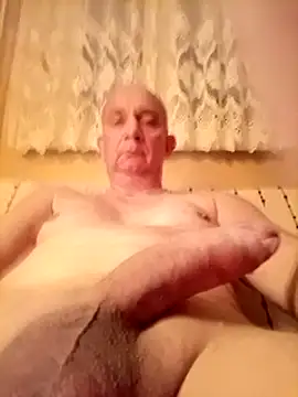 Snapshot of bigcock_marusz chatting on 01/14/25, 06:07 bigcock marusz online show from 01/14/25, 06:07