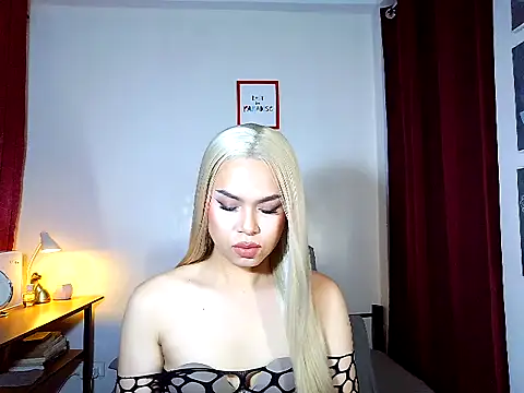 MistressLuna1 online show from 04/30/26, 06:59