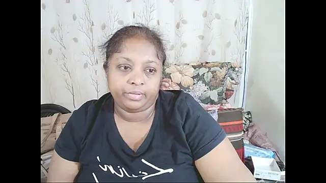 Snapshot of Indiantasha chatting on 07/09/26, 03:55 Indiantasha online show from 07/09/26, 03:55