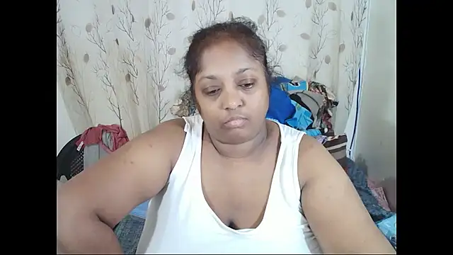 Snapshot of Indiantasha chatting on 06/27/26, 11:27 Indiantasha online show from 06/27/26, 11:27