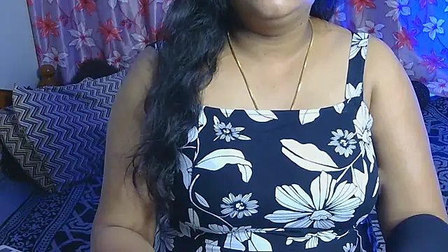 Snapshot of Love_4Sex chatting on 07/07/26, 11:14 Love 4Sex online show from 07/07/26, 11:14