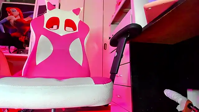 Theexoticgirl online show from 10/22/25, 11:14