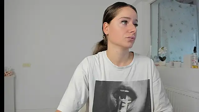 DiamondKay online show from 11/14/25, 07:56