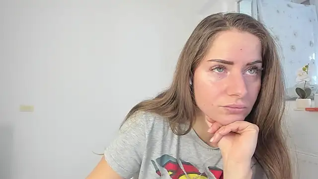 DiamondKay online show from 02/02/26, 07:18