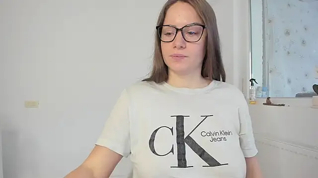 DiamondKay online show from 02/05/26, 08:43