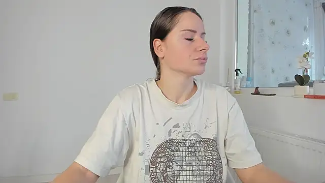 DiamondKay online show from 02/10/26, 08:02