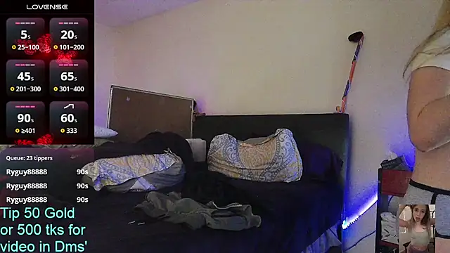 Blondiewithanass online show from 06/22/26, 02:17