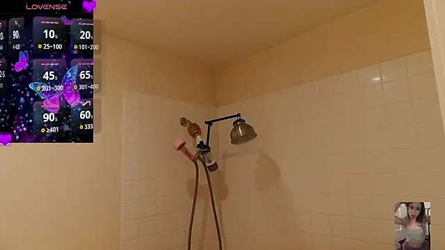 Snapshot of Blondiewithanass chatting on 02/01/26, 03:16 Blondiewithanass online show from 02/01/26, 03:16