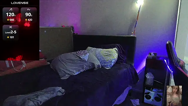 Blondiewithanass online show from 06/07/26, 08:19