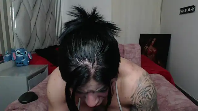 Snapshot of beautifulunna_ chatting on 10/02/25, 11:30 beautifulunna online show from 10/02/25, 11:30