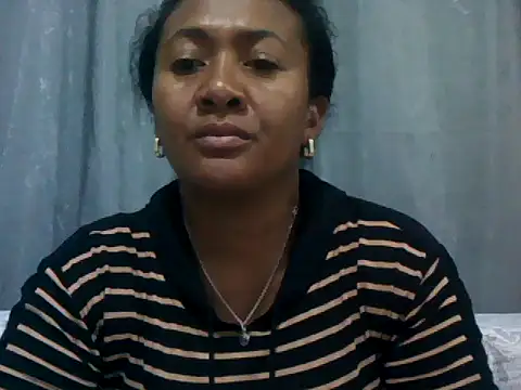 sexyladii online show from 01/06/26, 04:55