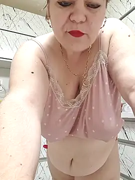 cindybbwsquirt online show from 10/18/25, 05:42