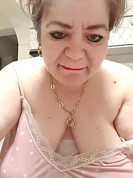 cindybbwsquirt online show from 10/26/25, 03:40