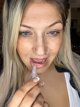 LittleMissEeve online show from 01/13/26, 11:19