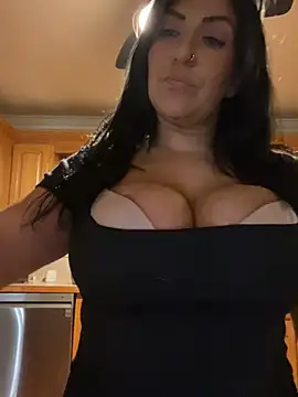 LittleMissEeve online show from 05/19/26, 01:56