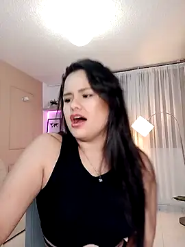 Snapshot of missvale chatting on 01/23/25, 12:14 missvale online show from 01/23/25, 12:14