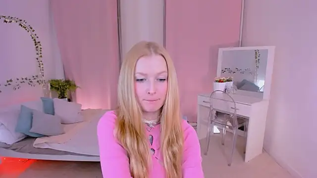 Laly Peach online show from 03/14/25, 07:23