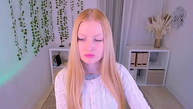 Laly Peach online show from 02/27/25, 04:21