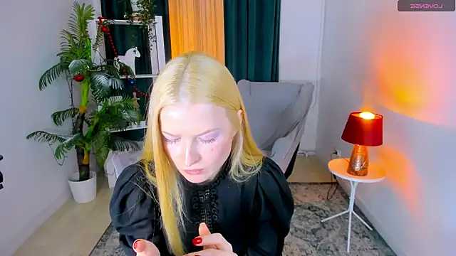 Laly Peach online show from 01/06/26, 01:59