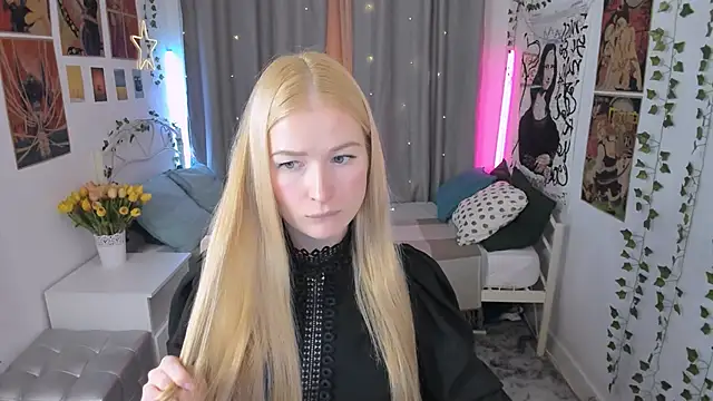 Laly Peach online show from 11/09/25, 11:36