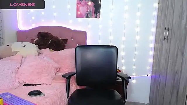 camy doll online show from 12/14/25, 01:12