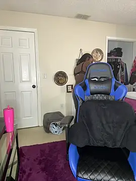 Snapshot of Zadaraye chatting on 02/11/25, 05:07 Zadaraye online show from 02/11/25, 05:07