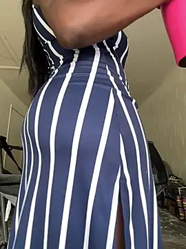 Snapshot of Zadaraye chatting on 02/02/25, 09:45 Zadaraye online show from 02/02/25, 09:45