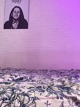 Snapshot of Niky_Love chatting on 12/20/24, 07:12 Niky Love online show from 12/20/24, 07:12