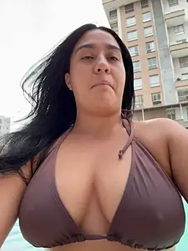 Snapshot of Nina_lovi chatting on 07/19/26, 09:11 Nina lovi online show from 07/19/26, 09:11